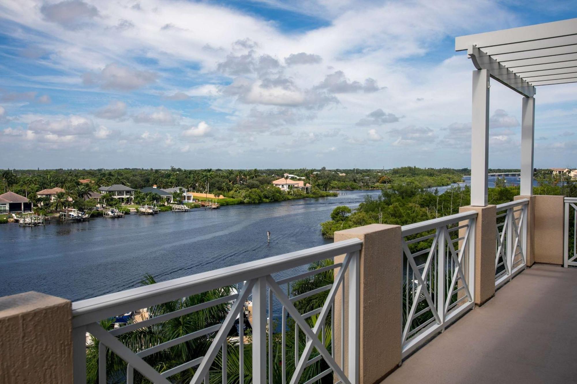 Wyndham Grand Jupiter At Harbourside Place Exterior foto